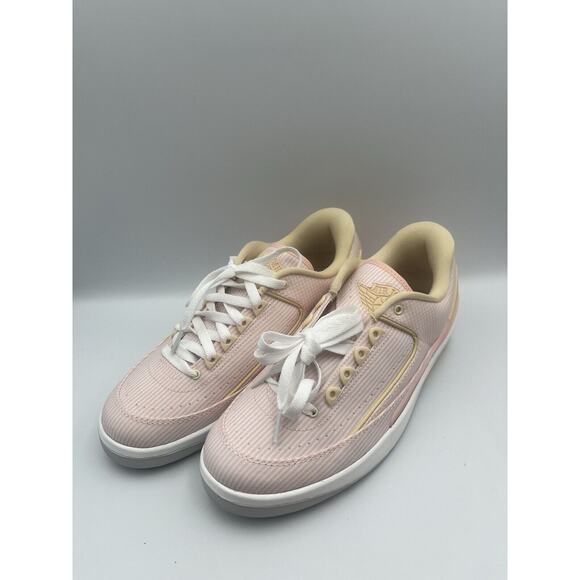 Nike Men's Size 8.5 Air Jordan 2 Retro Low (DX6930 600) Sneaker Trainer Sports - Picture 1 of 10